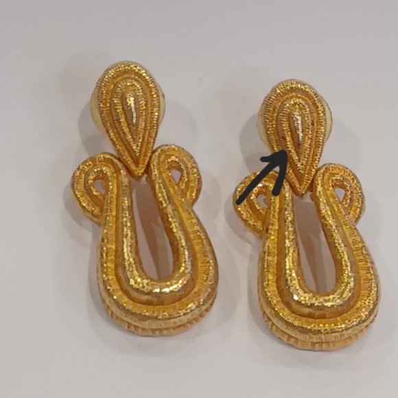 SOLD Givenchy Gold Plated Stud Textured Vintage Bijoux Drop Earrings - Picture 8 of 9